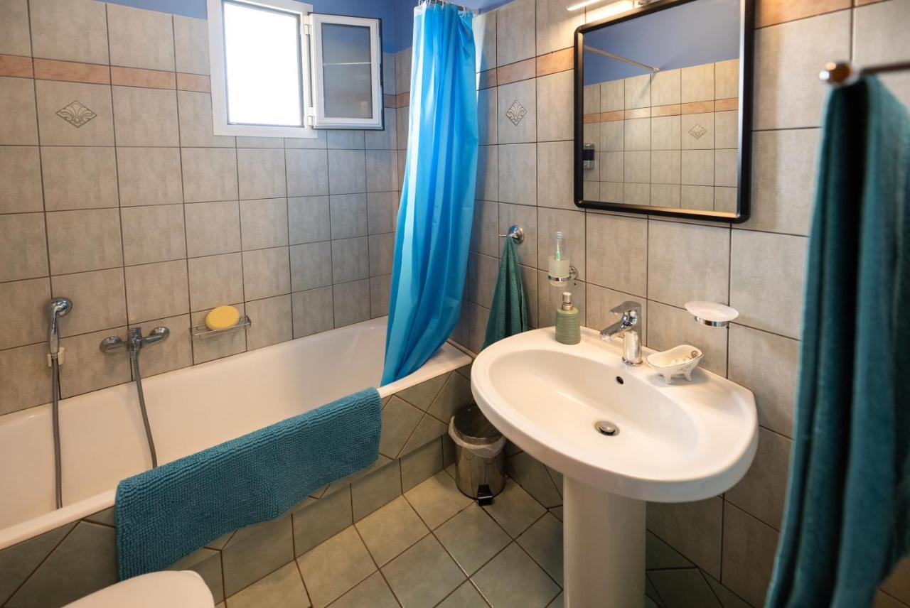 Apaggio Di Argostoli Apartments - Private Parking & Sea View Luaran gambar