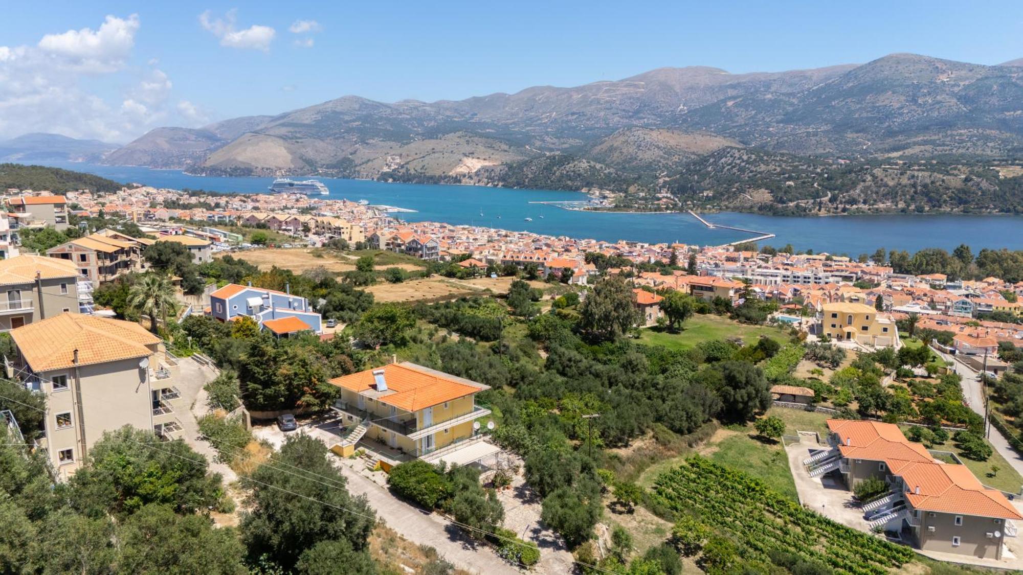 Apaggio Di Argostoli Apartments - Private Parking & Sea View Luaran gambar