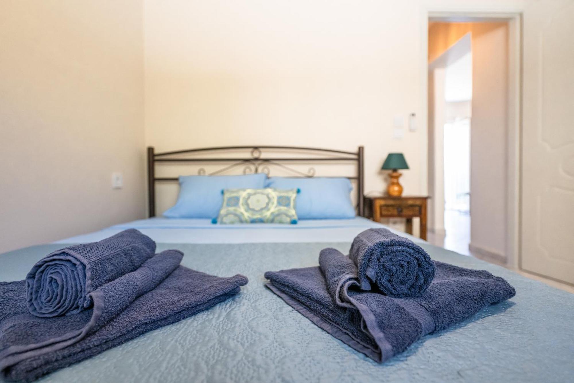 Apaggio Di Argostoli Apartments - Private Parking & Sea View Luaran gambar