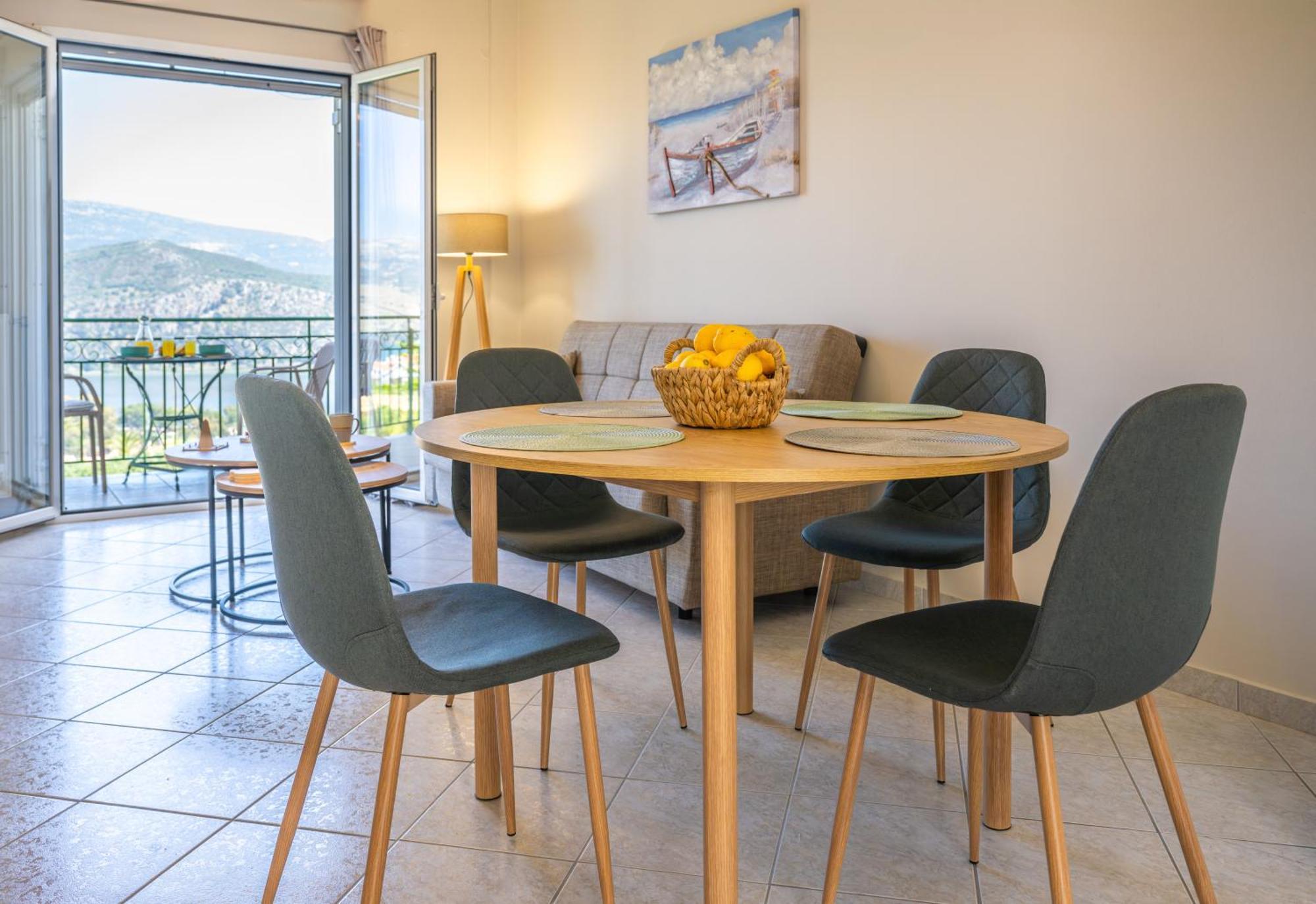 Apaggio Di Argostoli Apartments - Private Parking & Sea View Luaran gambar